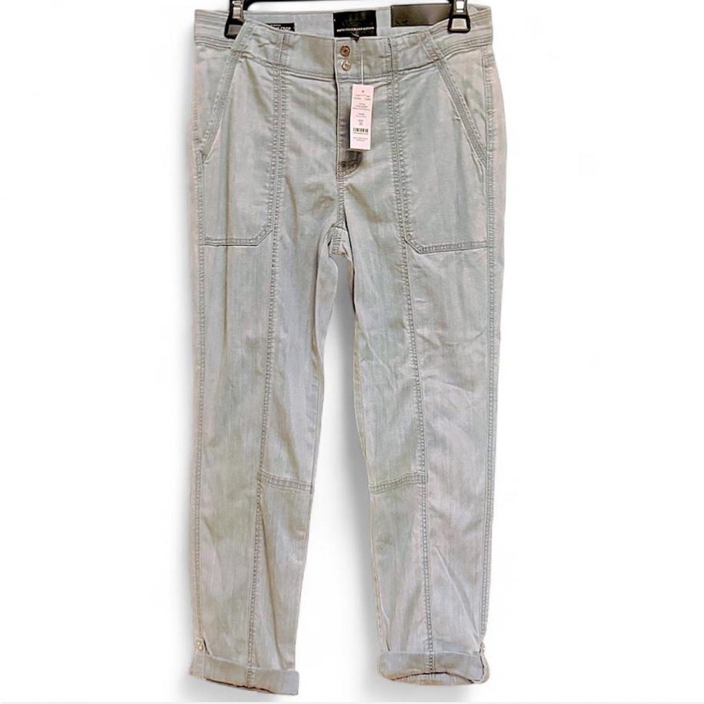 White House Black Market Lightest Blue Soft Cropped Jeans